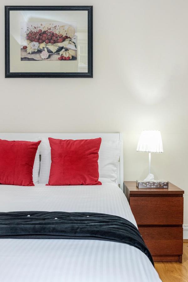 Oxford Street Homestay London Exteriör bild