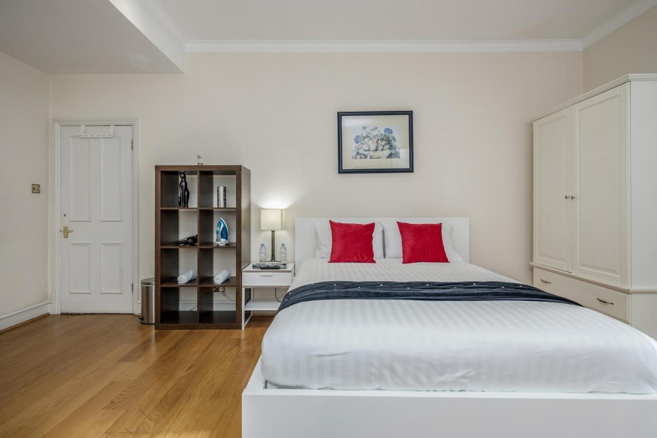 Oxford Street Homestay London Exteriör bild