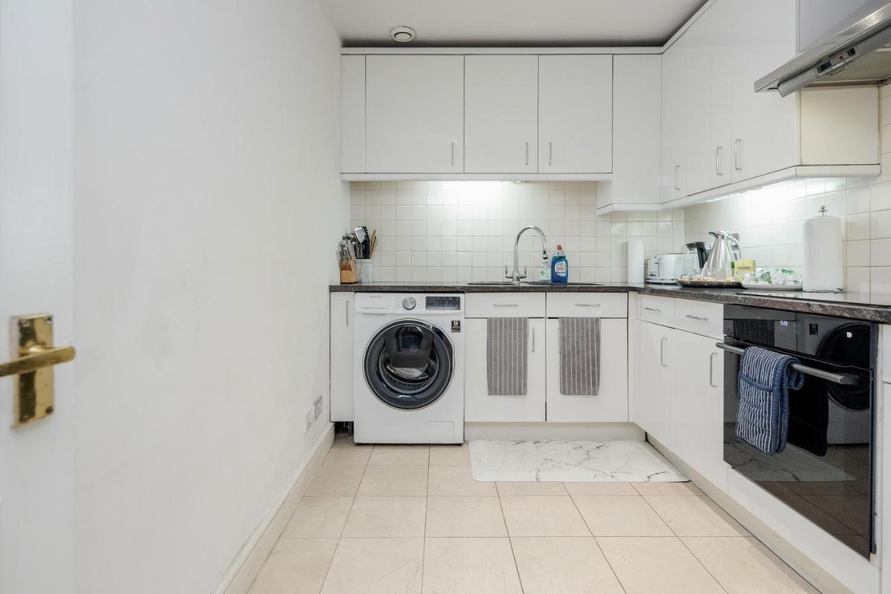Oxford Street Homestay London Exteriör bild