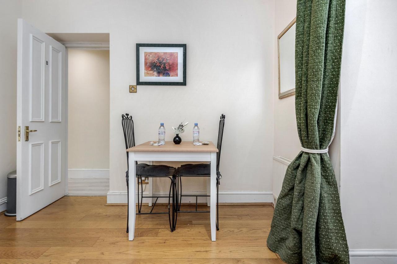 Oxford Street Homestay London Exteriör bild